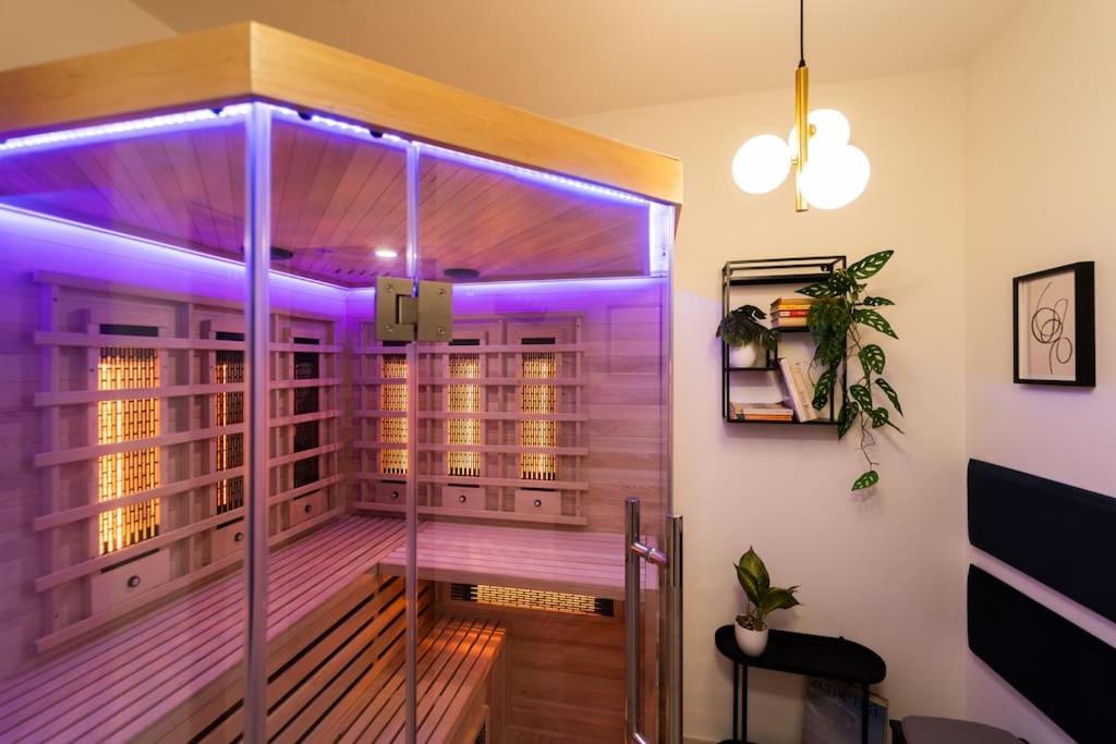 Green Garden Sauna Apartment ブルノ エクステリア 写真