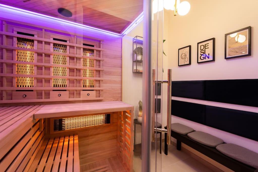 Green Garden Sauna Apartment ブルノ エクステリア 写真